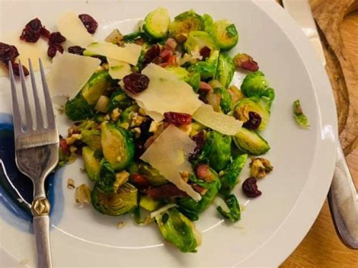 Who is Julie Chen Moonves? Is Julie Chen Still Married to Les Moonves? - SarkariResult