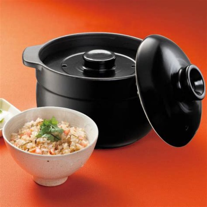 Potential Destinations for Star Linebacker Frank Clark After Denver Broncos Release - SarkariResult