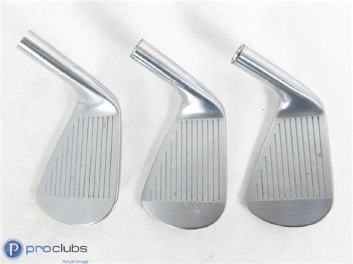 Is Mike Piazza Married? Discover His Enduring Relationship with Alicia Rickter - SarkariResult