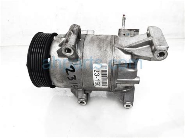 Emily Osment Net Worth: Details About Bf, Career, Film, Income, Home, Age - SarkariResult