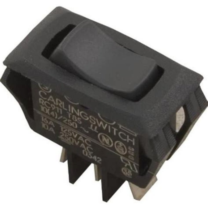 Malik Cunningham Net Worth: Details About Wife, Draft, Stats, Contract - SarkariResult