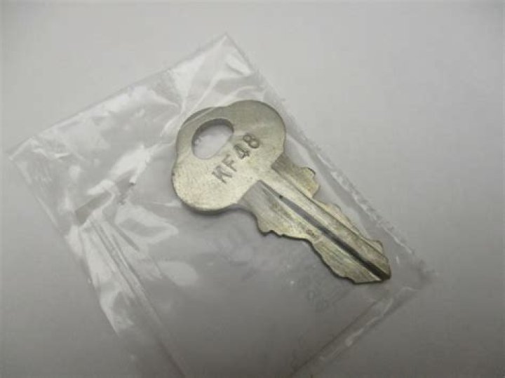 Instagram Goes Viral With Photos Of Emily Swinkowski, Teacher At Water Valley High School In Mississippi - SarkariResult