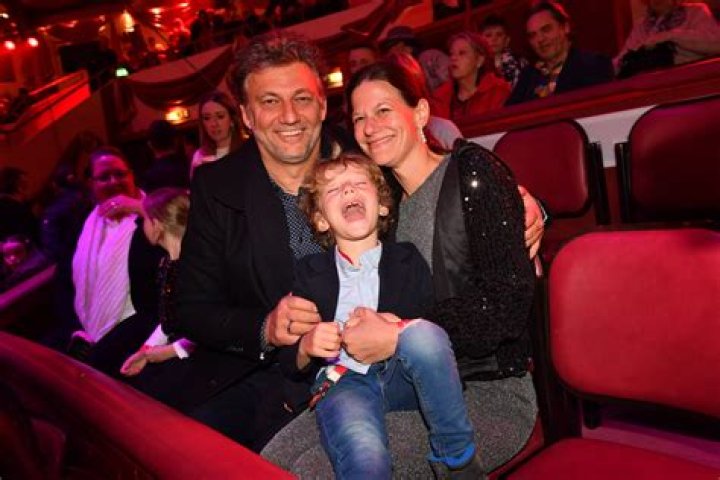 60 Minutes: The Untold Truth We Know About Jonas Kaufmann’s Wife, Christiane Lutz