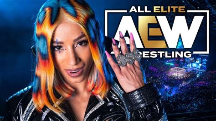 
AEW: Among Mercedes Rumors, Saraya Confirms Upcoming Tag Partner 
