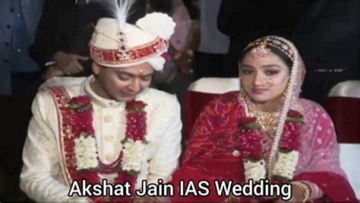 
Akshat Jain Wife Who is Akshat Jain Wife? 