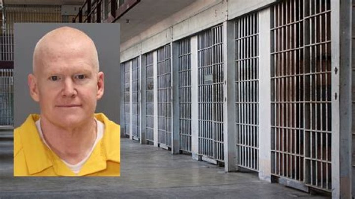 Alex Murdaugh shaves head as he is booked into South Carolina prison fortress