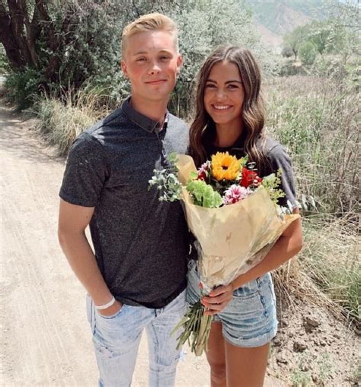 Alyssa Mikesell Biography, Wiki, Age, Height, Siblings, Boyfriend and Net Worth.