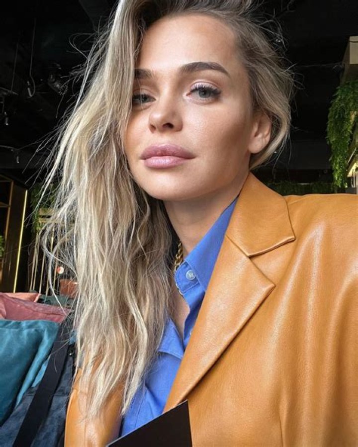 Anna Khilkevich Net Worth