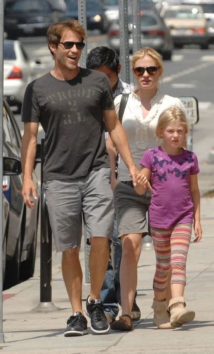 Anna Paquin Height, Weight, Measurements, Bra Size, Shoe Size