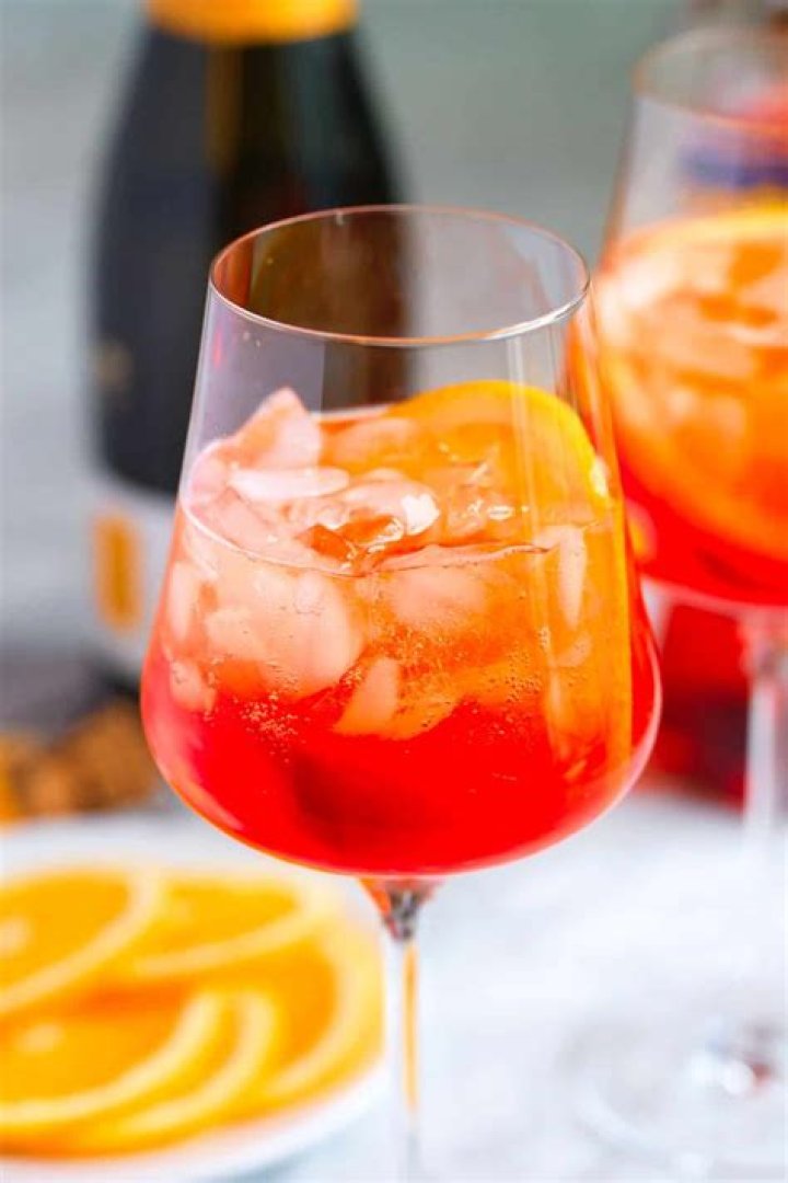 Aperol Spritz Recipe - Celebrating Sweets