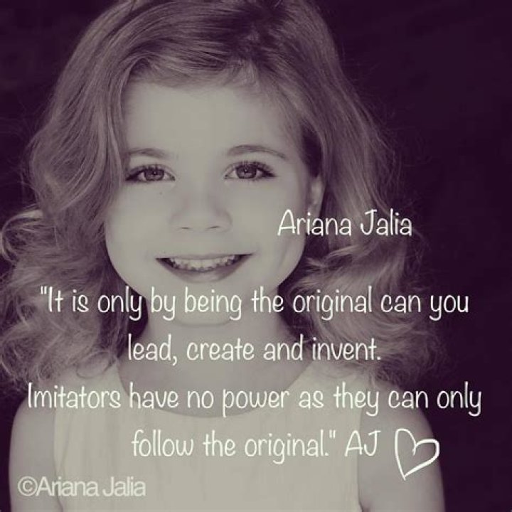 Ariana Jalia From A Mouthful Of Air-Meet Her On Instagram