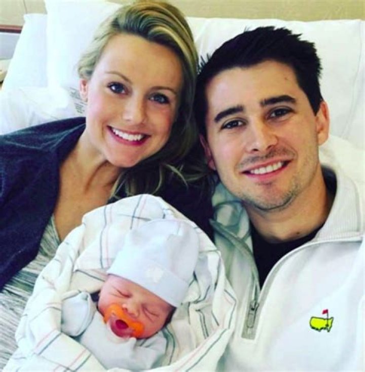 Ashley Brooke Salter Bio, Age, Height, Bachelor S19, salary, Net Worth