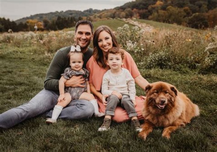 Ashley Dougherty Bio, Wiki, Age, Husband, Family, WTAE-TV, Salary and Net Worth