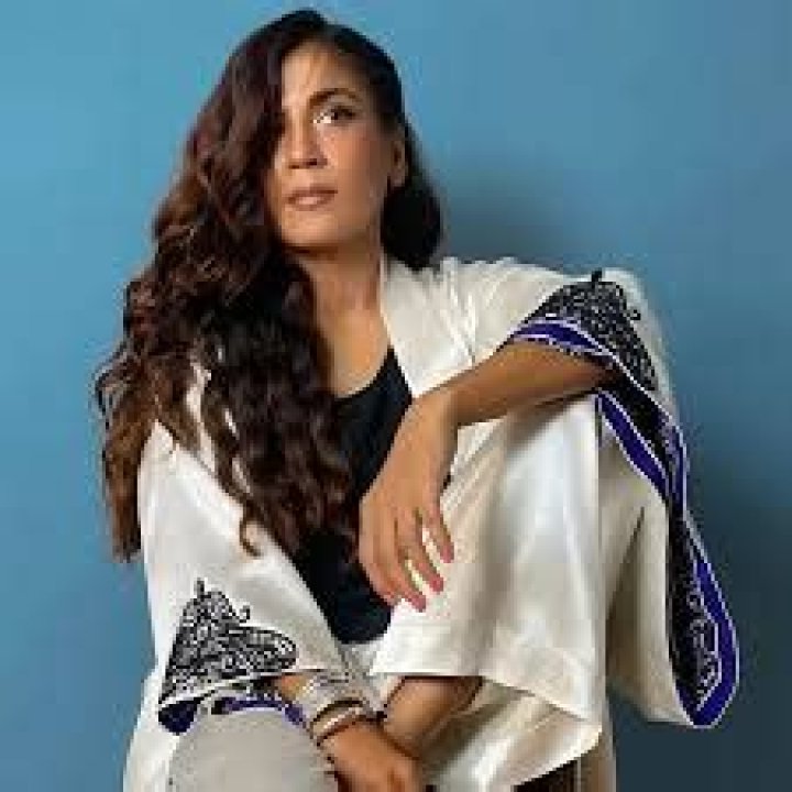 Ayesha Toor Net Worth