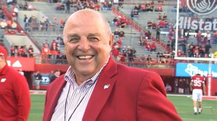 Barry Alvarez
