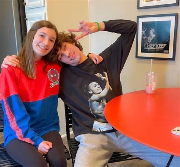 Baylen Levine Bio, Wiki, Age, Height, Weight, Girlfriend, Facts