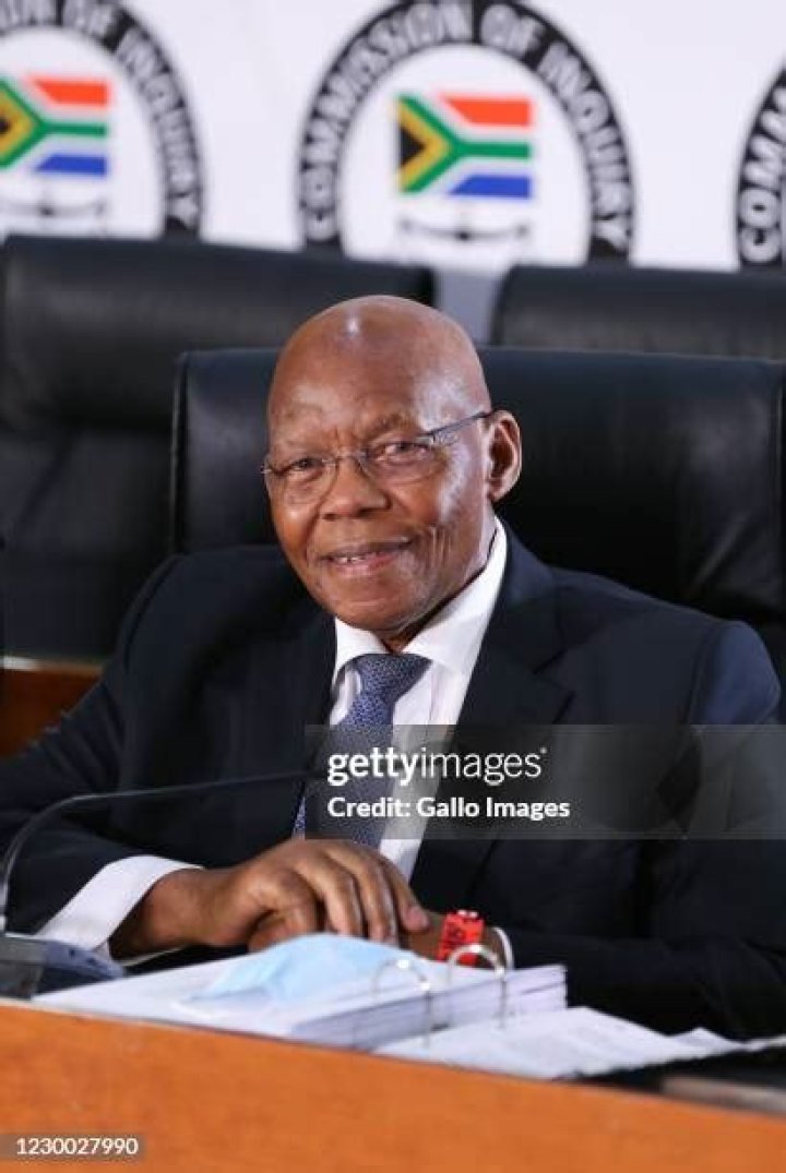 
Ben Ngubane Age, Birthday, Wikipedia, Who, Nationality, Biography 