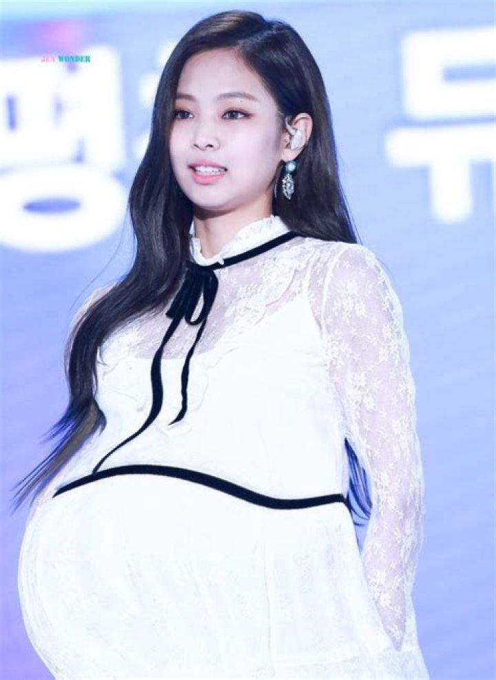
Blackpink Is Jennie from Blackpink pregnant? 