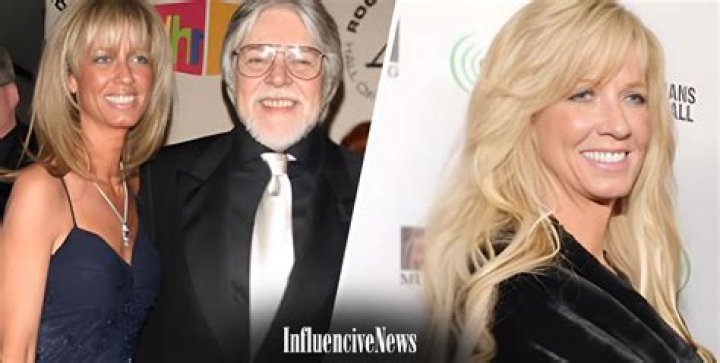 Bob Seger: Wife, net worth, tattoos, smoking & body facts