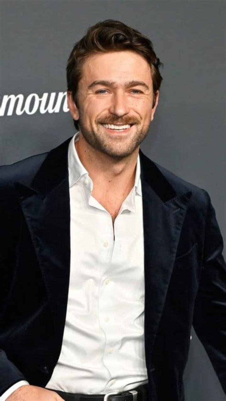 Brandon Sklenar Height, Weight, Net Worth, Age, Birthday, Wikipedia, Who, Instagram, Biography