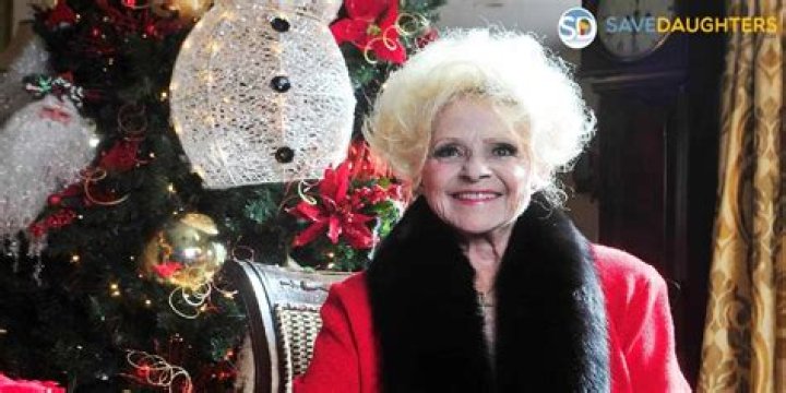 Brenda Lee Net Worth: Know About her Husband, Age and Children