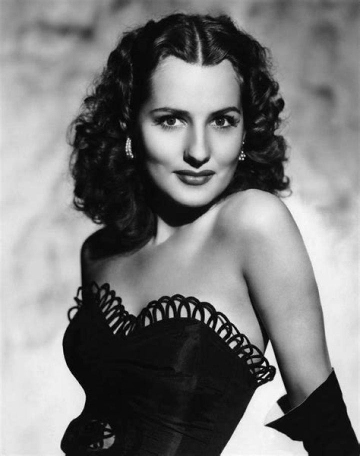 Brenda Marshall
