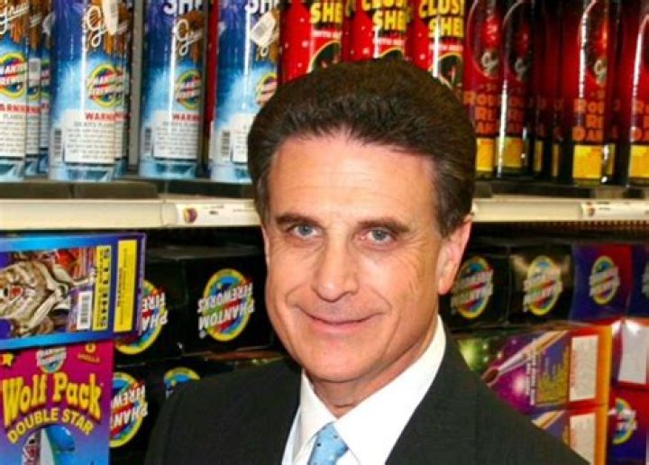 Bruce Zoldan- Bio, Net Worth, Phantom Fireworks, Wife, Business, Age