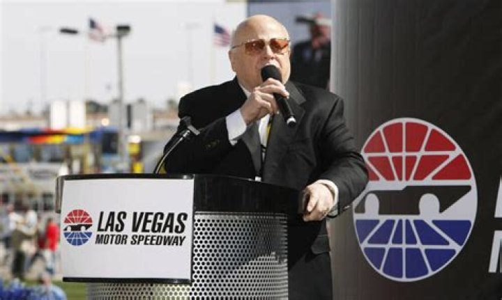 Bruton Smith Net Worth At Death (Updated 2022) Earnings, Salary