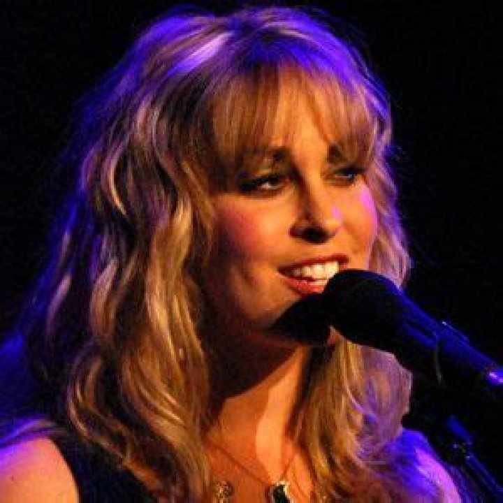 Candice Night Net Worth