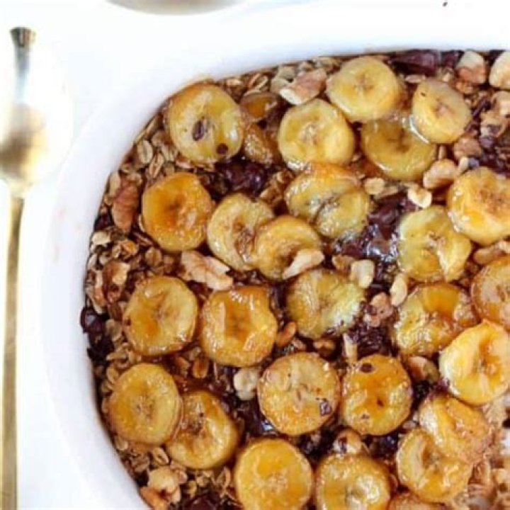 Banana Oatmeal - Celebrating Sweets