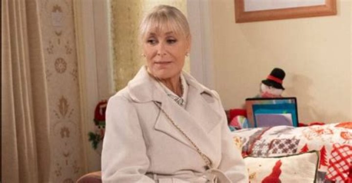 Carol Royle Net Worth