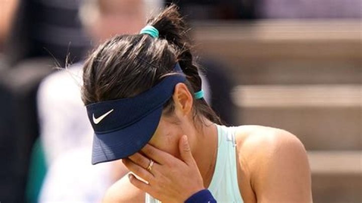 Caroline Polachek Height, Weight, Net Worth, Age, Birthday, Wikipedia, Who, Nationality, Biography