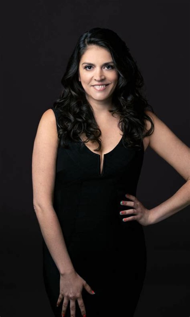 Cecily Strong Height, Weight, Measurements, Bra Size, Shoe Size