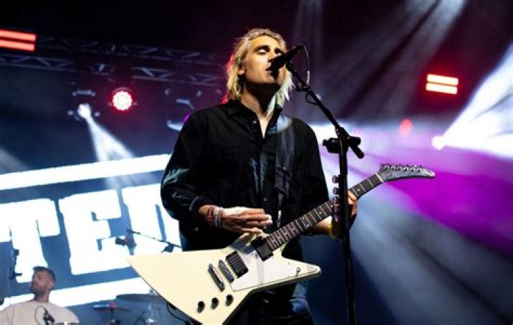 Charlie Simpson