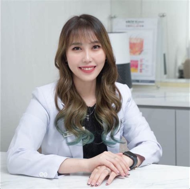 Christine Hendra Net Worth