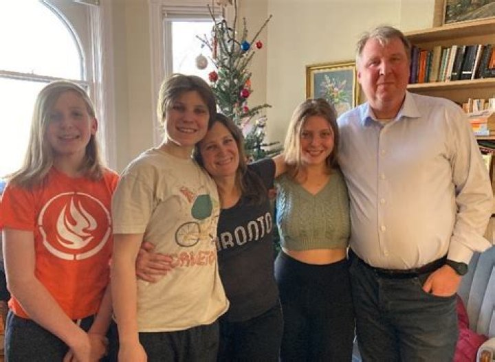 Chrystia Freeland Bio, Husband, Net Worth, Kids, Books, Career, Family, Age