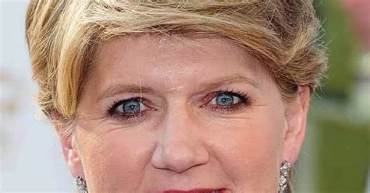 
Clare Balding Height, Weight, Net Worth, Age, Birthday, Wikipedia, Who, Nationality, Biography 