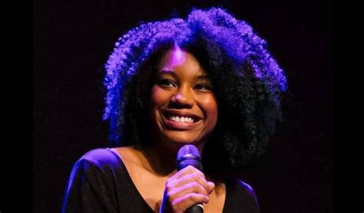 Comedian Kemah Bob Disability – Is She Deaf? Age Wikipedia – Who Is She?