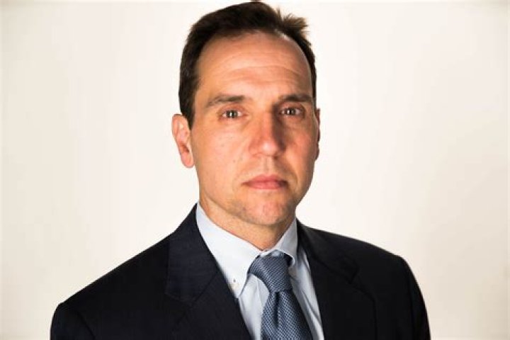 Daniel E. Smith Net Worth