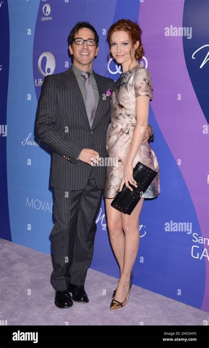 Darby Stanchfield: Husband, net worth, tattoos, smoking & body measurements