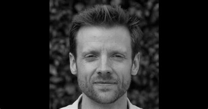 
David Miller: How dad-of-two got paralyzed and almost died after eating an exotic chicken curry 