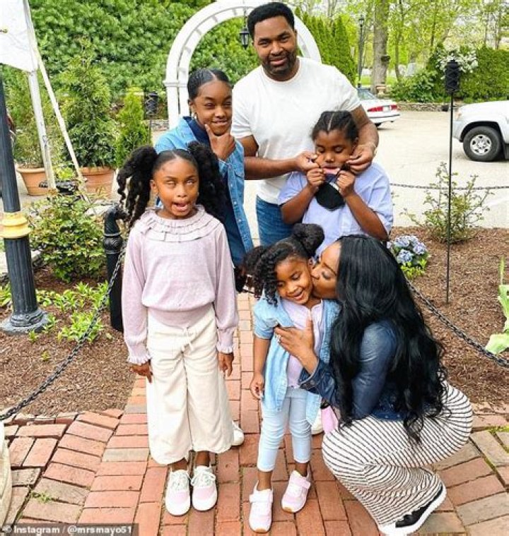 Deron Williams Parents: Who Are Byron Williams And Denise Smith? Family Details