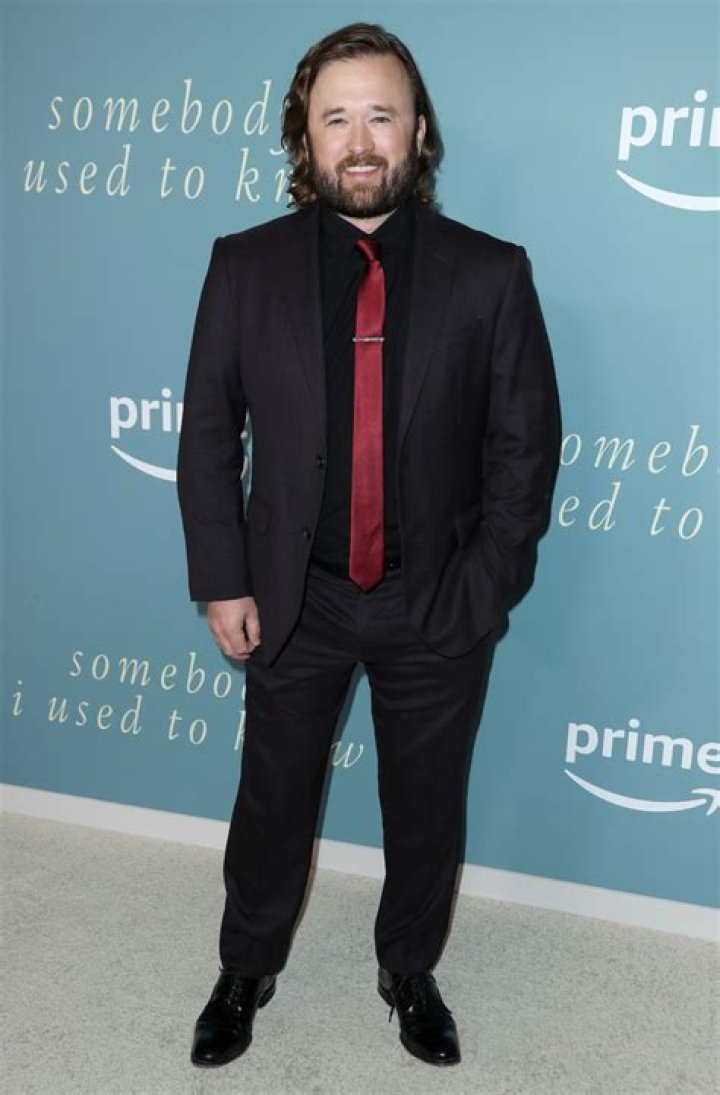 Did Haley Joel Osment Undergo Weight Loss 2022? Age And Body Measurements