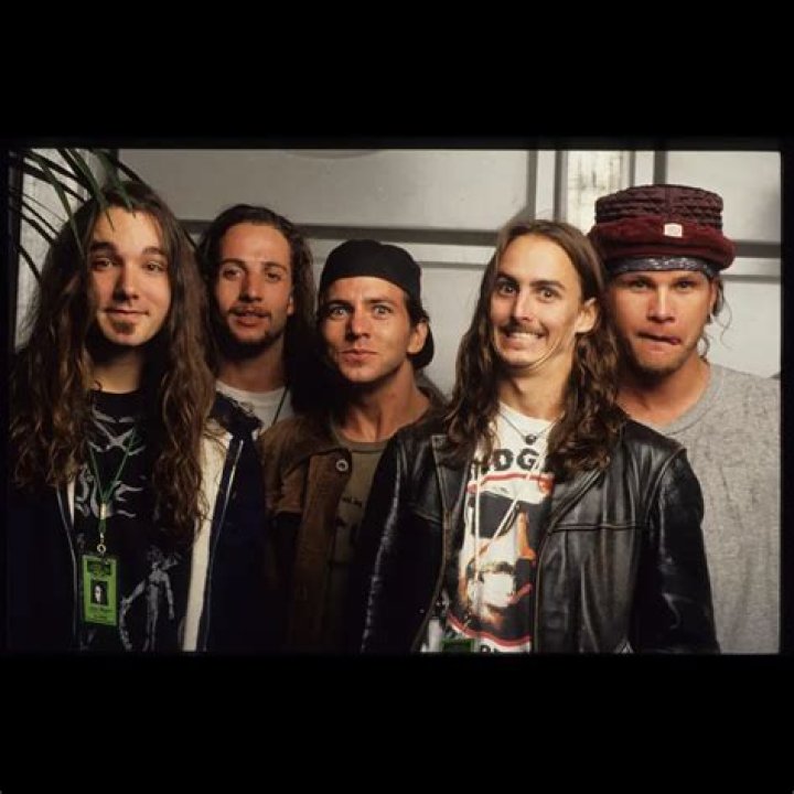 Eddie Vedder Net Worth