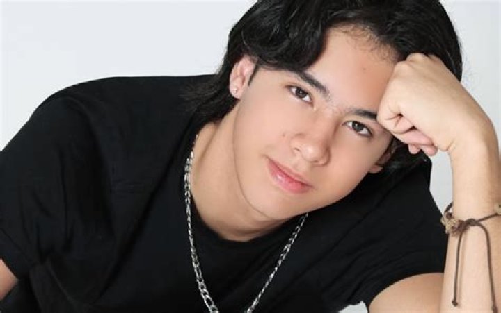 What is Eduardo Minett’s Age? Here’s Everything You Need To Know