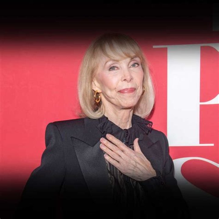 Elaine Silver Net Worth