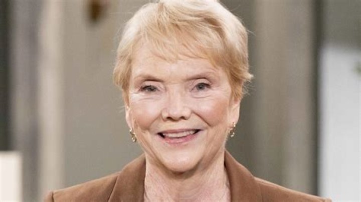 Erika Slezak