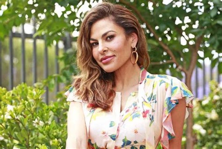 Eva Mendes Height, Weight, Measurements, Bra Size, Shoe Size