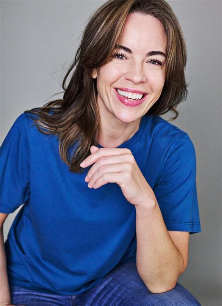 Eve Macklin Wikipedia, Age, Bioography, Height, Boyfriend, Instagram