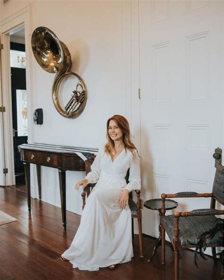 Everything To Know About Elizabeth Zharoff and Her Husband Kirk Cameron McCune